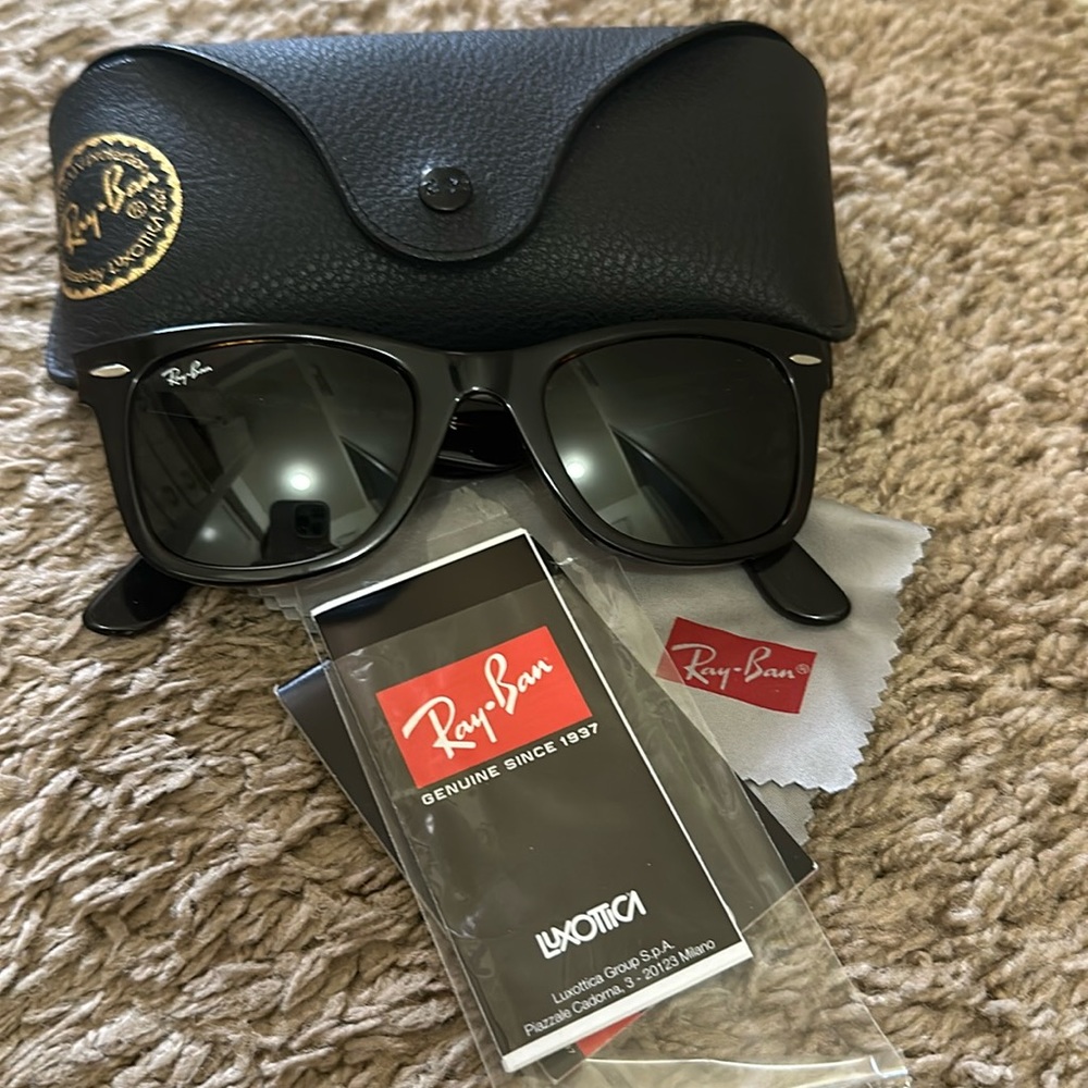 Ray-Ban original wayfarer